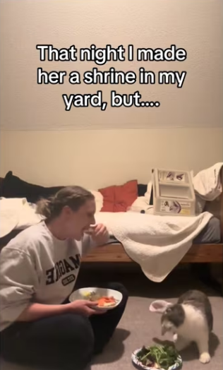 She stayed alive them #wholesome #animals_part2